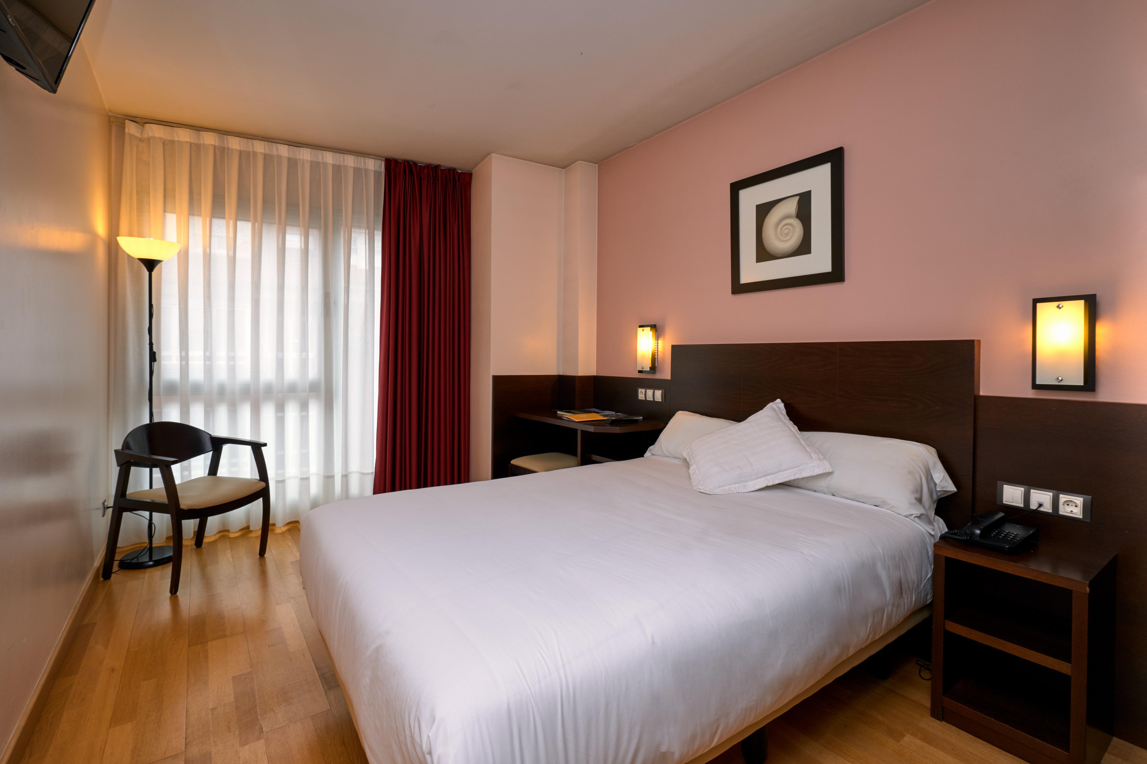 Hotel Castro Real โอเบียโด ภายนอก รูปภาพ