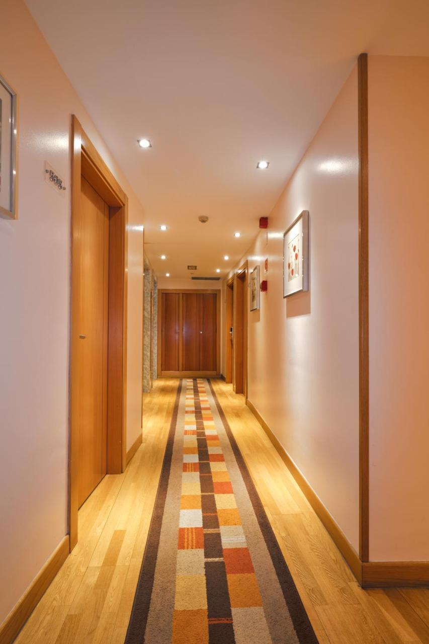 Hotel Castro Real โอเบียโด ภายนอก รูปภาพ